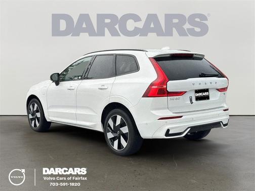 2025 Volvo XC60 Plug-In Hybrid T8 Plus