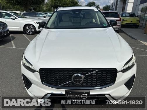 2025 Volvo XC60 Plug-In Hybrid T8 Plus