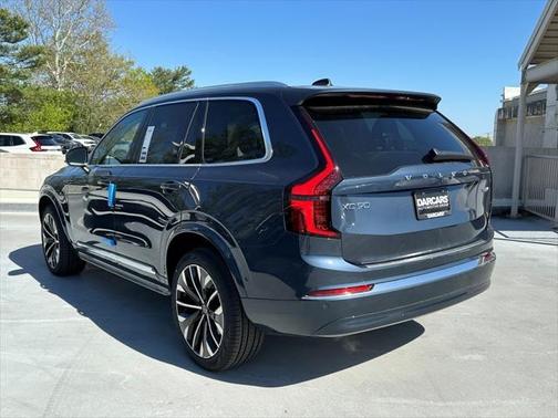 2025 Volvo XC90 Plug-In Hybrid T8 Ultra 7-Seater