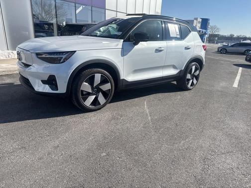 2024 Volvo XC40 Recharge Pure Electric Twin Ultimate