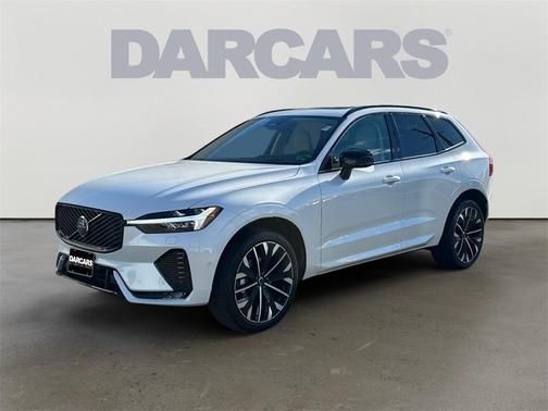 2026 Volvo XC60 B5 Ultra