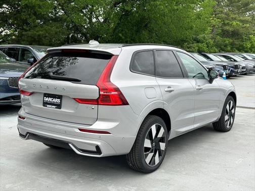 2025 Volvo XC60 Plug-In Hybrid T8 Ultra