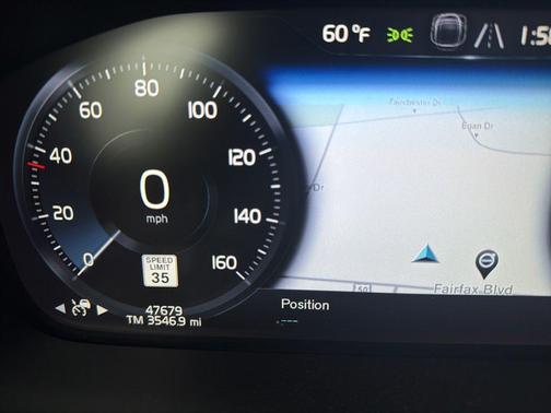 Onyx Black Metallic 2020 Volvo V60 Cross Country T5