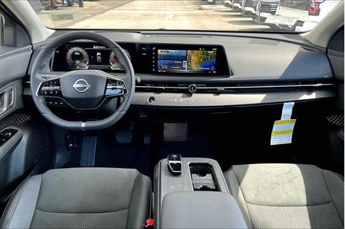 2025 Nissan ARIYA EVOLVE+