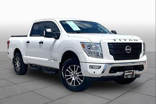 Glacier White 2024 Nissan Titan SV