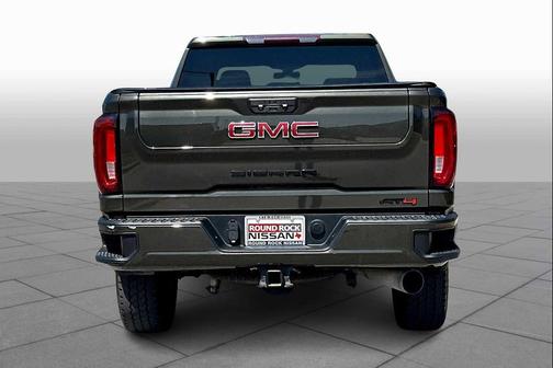 2022 GMC Sierra 2500 AT4