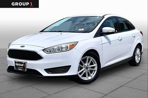 Oxford White 2015 Ford Focus SE