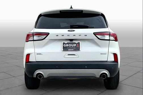 Star White Metallic Tri-Coat 2020 Ford Escape SEL