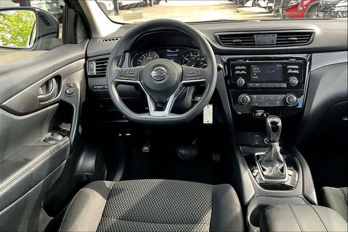 2018 Nissan Rogue Sport S