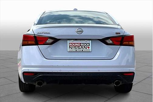 2023 Nissan Altima SR FWD