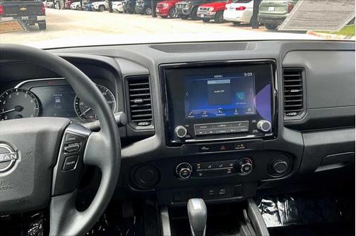 2024 Nissan Frontier S