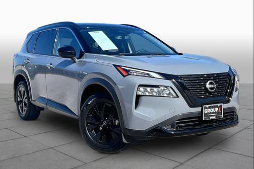 Boulder Gray Pearl/Super Black 2023 Nissan Rogue SV
