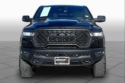 Diamond Black Crystal Pearlcoat 2025 RAM 1500 Rebel