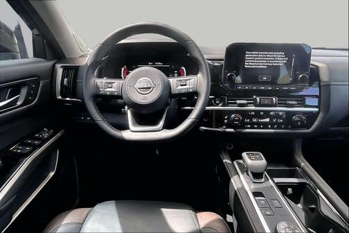 Super Black 2025 Nissan Pathfinder Platinum 4WD