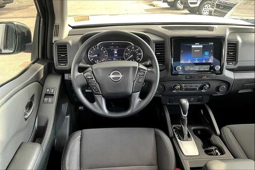 2024 Nissan Frontier S