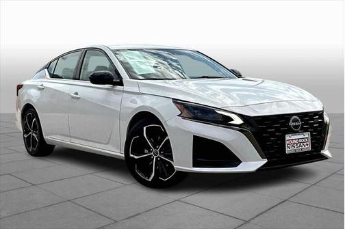 2023 Nissan Altima SR FWD