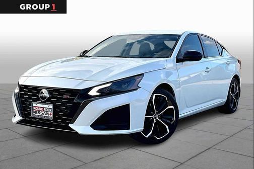 2023 Nissan Altima SR FWD