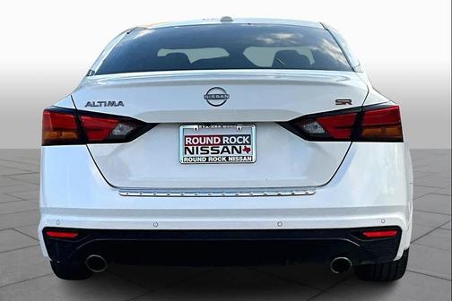 2023 Nissan Altima SR FWD
