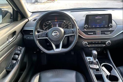 2023 Nissan Altima SR FWD