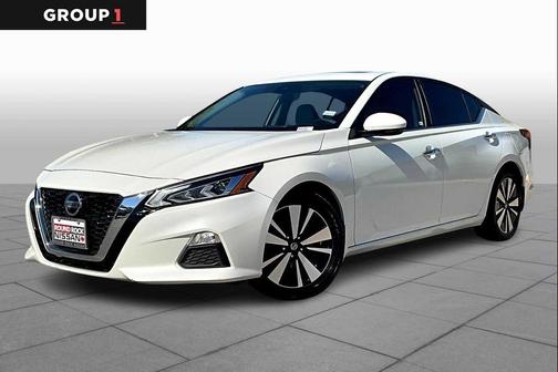 2021 Nissan Altima 2.5 SV