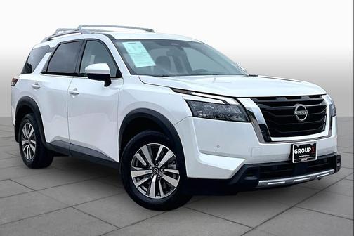 Everest White Pearl Tricoat 2025 Nissan Pathfinder SL FWD