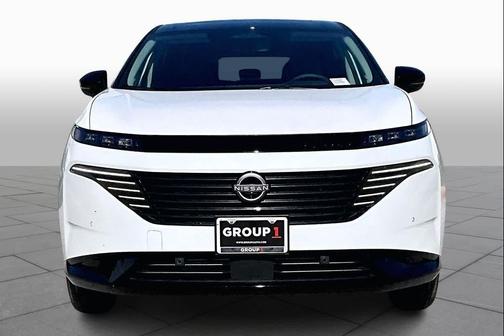 White 2026 Nissan Murano Platinum
