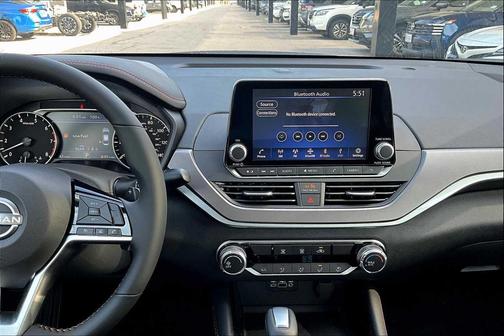 2025 Nissan Altima SR FWD