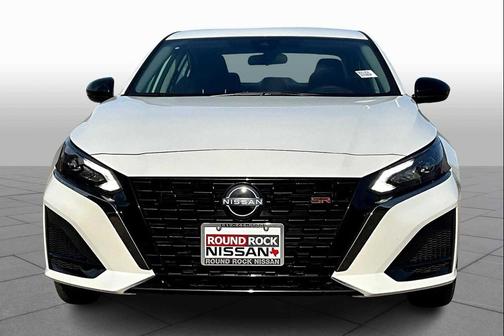 2025 Nissan Altima SR FWD