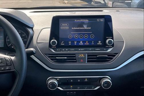 2025 Nissan Altima S FWD