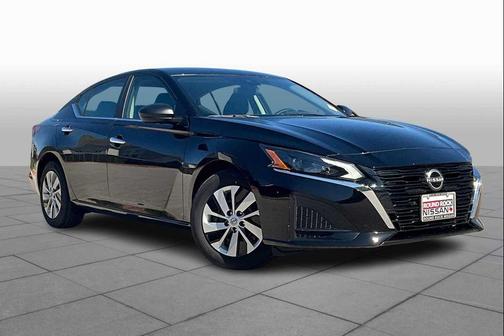 2025 Nissan Altima S FWD