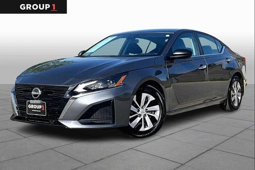 2025 Nissan Altima S FWD