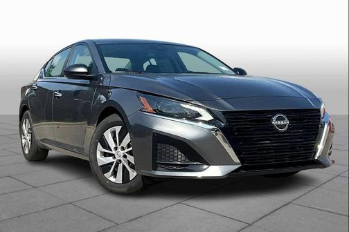 2025 Nissan Altima S FWD