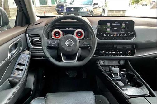 2022 Nissan Rogue Platinum