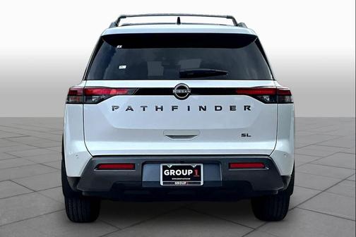 Everest White Pearl Tricoat 2026 Nissan Pathfinder SL