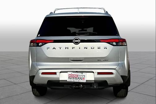 2023 Nissan Pathfinder SL 4WD