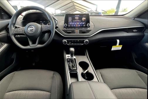 2025 Nissan Altima S FWD