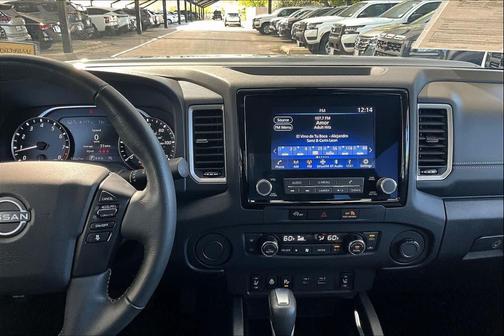 2024 Nissan Frontier SV