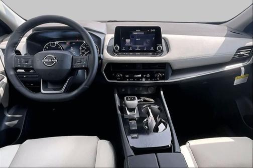 Everest White Pearl Tricoat 2026 Nissan Rogue Dark Armor