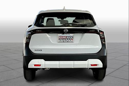 2025 Nissan Kicks S