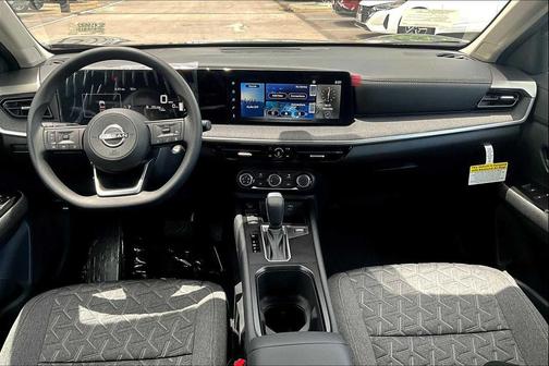 Gun Metallic 2025 Nissan Kicks SV
