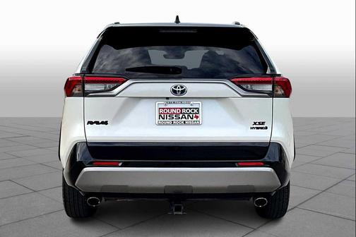 2022 Toyota RAV4 Hybrid SE