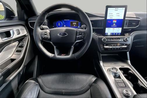 Agate Black Metallic 2020 Ford Explorer ST