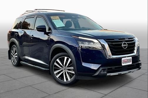 2023 Nissan Pathfinder Platinum FWD