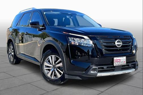 2023 Nissan Pathfinder SL FWD
