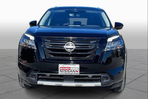 2023 Nissan Pathfinder SL FWD