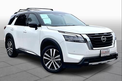 2024 Nissan Pathfinder Platinum FWD