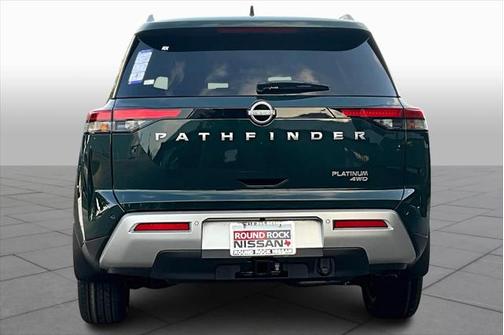 2025 Nissan Pathfinder Platinum 4WD