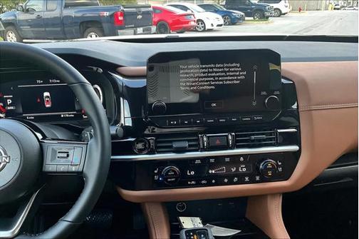 2025 Nissan Pathfinder Platinum 4WD