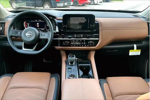 2025 Nissan Pathfinder Platinum 4WD