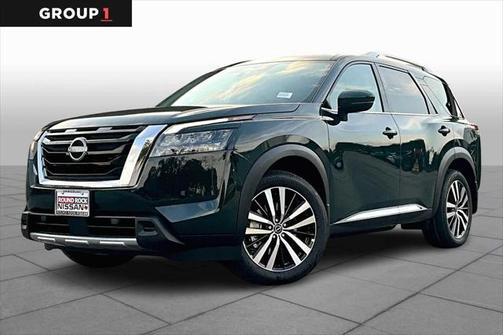 2025 Nissan Pathfinder Platinum 4WD